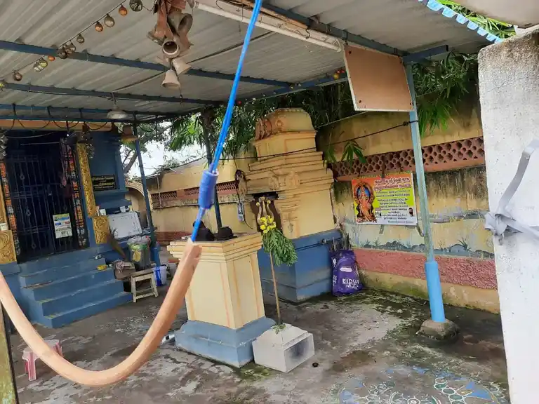 Arulmigu Pidari Nagathamman Temple, Centre Of The Village, Atipattu - 631210 அருள்மிகு பிடாரிநாகாத்தம்மன் திருக்கோயில், Centre Of The Village, Atipattu - 631210, Tiruvallur - Ancient Temple Architecture and History Image 4