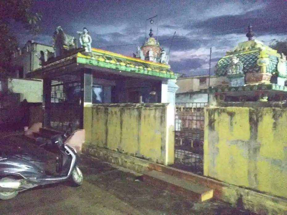 Arulmigu Pidari Pillaiyar Vagaiyara Temple, Karasamagalam - 632202 அருள்மிகு பிடாரி பொன்னியம்மன் வகையறா திருக்கோயில், கரசமங்கலம் - 632202, Vellore - Ancient Temple Architecture and History Image 3