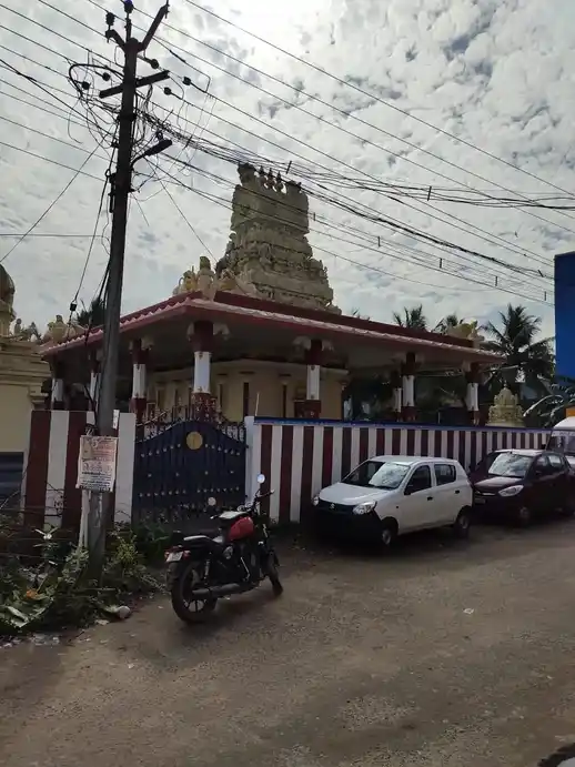 Arulmigu Pidari Polachiyamman Pillaiyar Gangaiamman And Perumal Temple, Medavakkam, Chennai - 600010 அருள்மிகு பிடாரி பொலாச்சியம்மன் பிள்ளையார் கங்கையம்மன் மற்றும் பெருமாள் திருக்கோயில், மேடவாக்கம், சென்னை - 600010, Chengalpattu - Ancient Temple Architecture and History Image 3