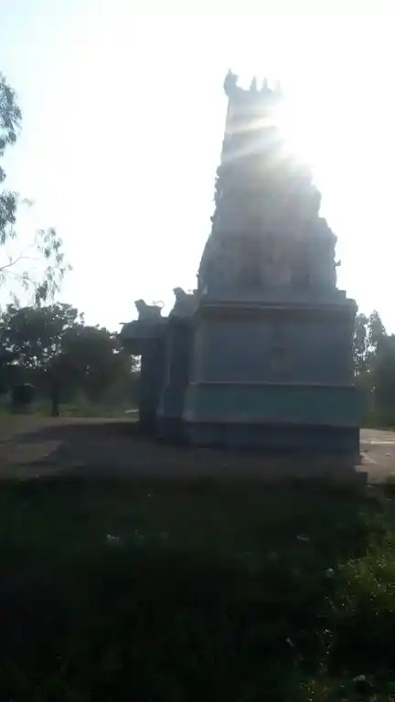 Arulmigu Pidari Ponniamman Temple, Out Side The Village, Karakkampakkam - 602001 அருள்மிகு பிடாரி பொன்னியம்மன் திருக்கோயில், Out Side The Village, Karakkampakkam - 602001, Tiruvallur - Ancient Temple Architecture and History Image 2