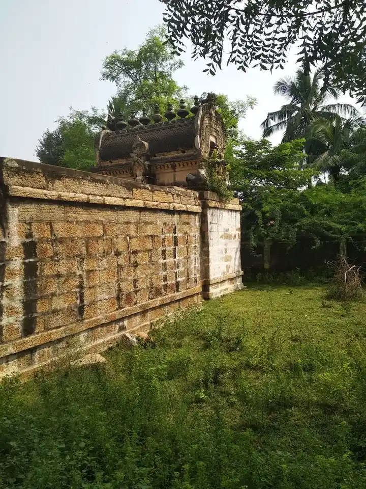 Arulmigu Pidari Pulikuthiyamman Temple, Peruvalanallur - 621707 Arulmigu Pidari Pulikuthiyamman Temple, Peruvalanallur - 621707, Thiruchirappalli - Ancient Temple Architecture and History Image 3