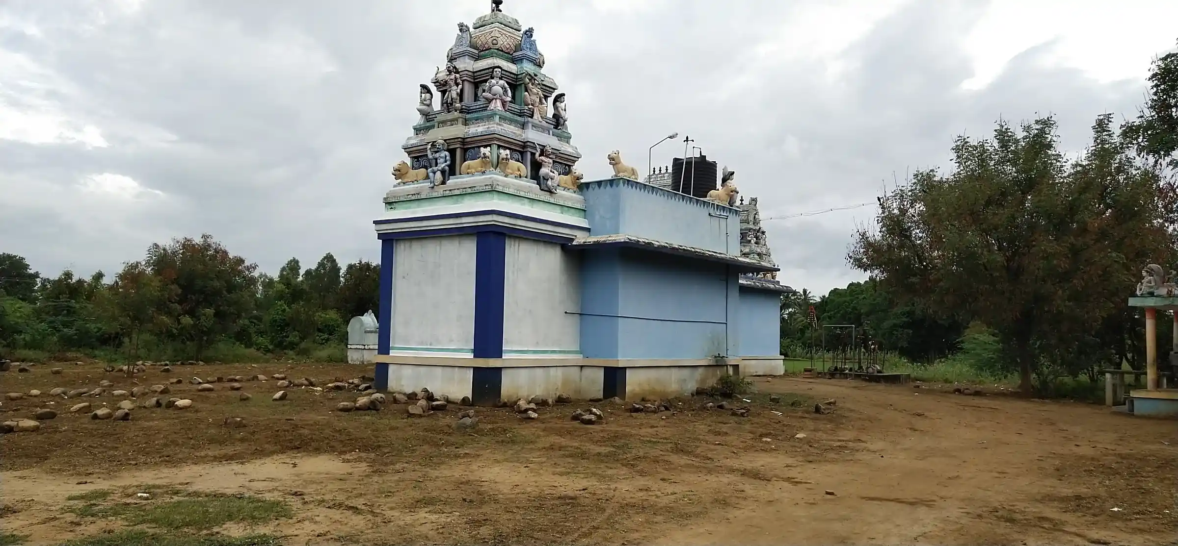 Arulmigu Pidari Sellandiyamman Temple, Balakrishnampatti - 621003 Temple