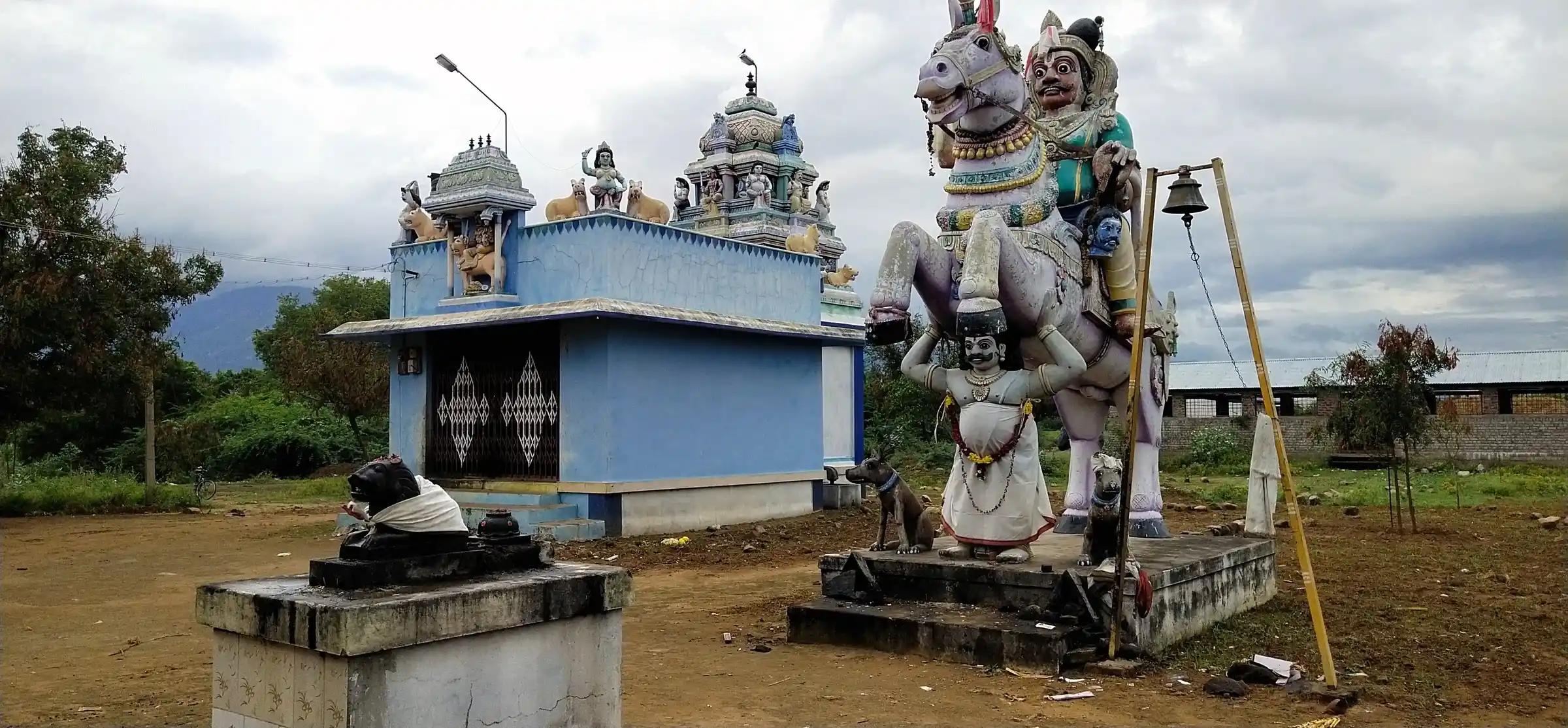 Arulmigu Pidari Sellandiyamman Temple, Balakrishnampatti - 621003 Arulmigu Pidari sellandiyamman Temple, Balakrishnampatti - 621003, Thiruchirappalli - Ancient Temple Architecture and History Image 2