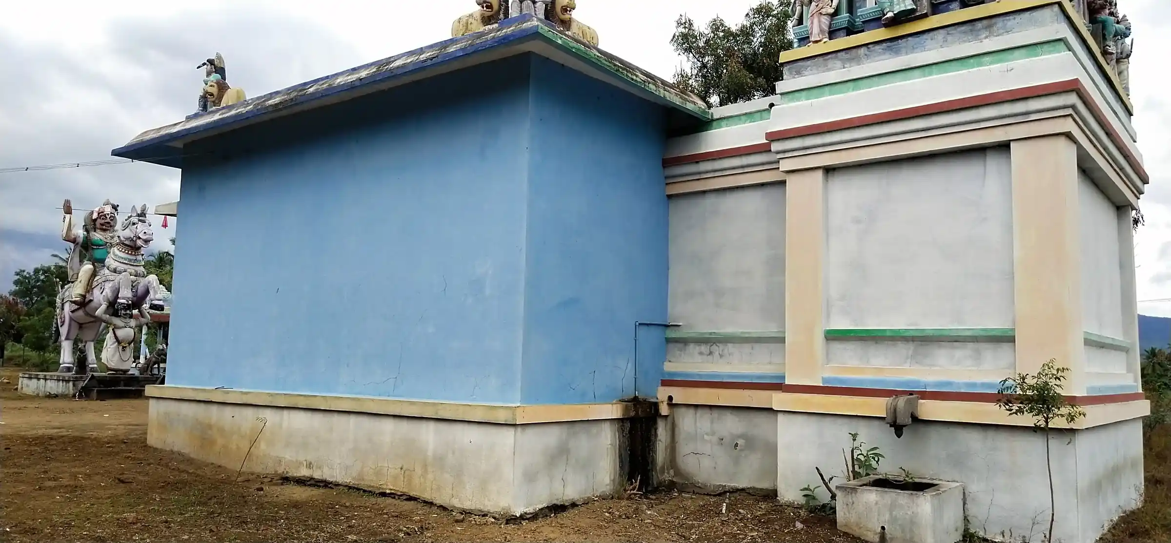 Arulmigu Pidari Sellandiyamman Temple, Balakrishnampatti - 621003 Arulmigu Pidari sellandiyamman Temple, Balakrishnampatti - 621003, Thiruchirappalli - Ancient Temple Architecture and History Image 5