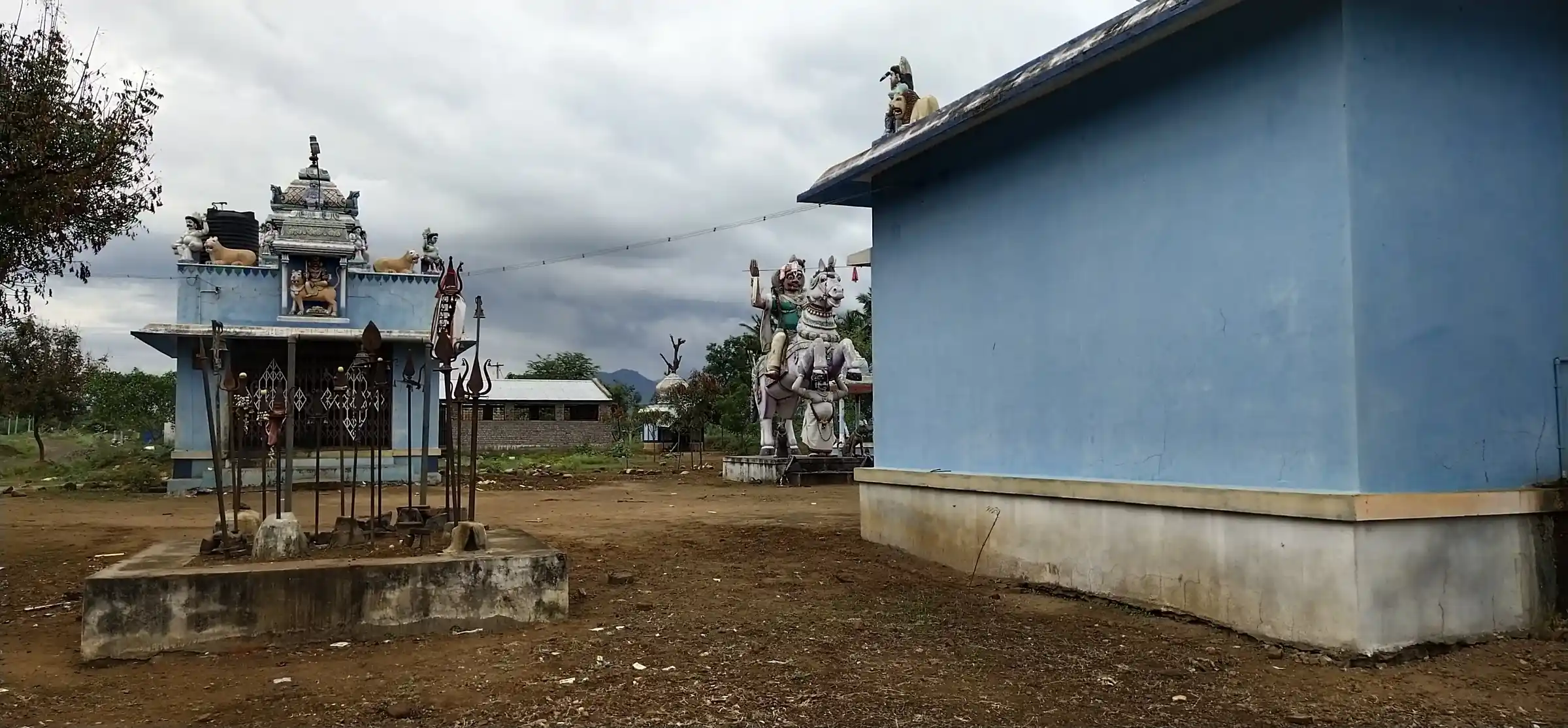 Arulmigu Pidari Sellandiyamman Temple, Balakrishnampatti - 621003 Arulmigu Pidari sellandiyamman Temple, Balakrishnampatti - 621003, Thiruchirappalli - Ancient Temple Architecture and History Image 6