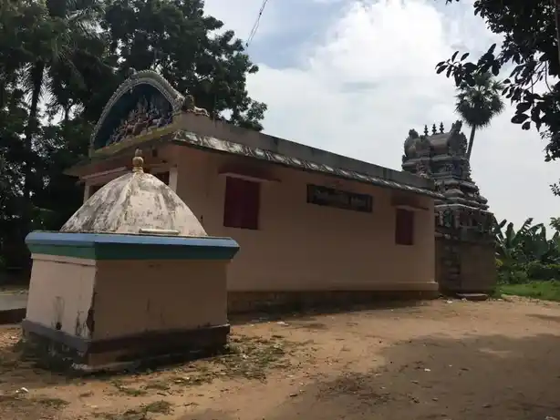 Arulmigu Pidari Sellandiyamman Temple, Metupatti - 621704 Arulmigu Pidari Sellandiyamman Temple, Metupatti - 621704, Thiruchirappalli - Ancient Temple Architecture and History Image 2
