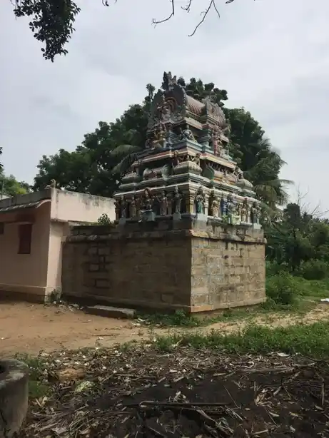Arulmigu Pidari Sellandiyamman Temple, Metupatti - 621704 Arulmigu Pidari Sellandiyamman Temple, Metupatti - 621704, Thiruchirappalli - Ancient Temple Architecture and History Image 3