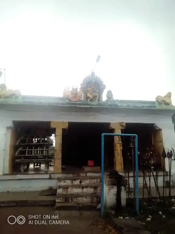 Arulmigu Pidari Sellandiyamman Temple, Thumbalam - 621211 Arulmigu Pidari Sellandiyamman Temple, Thumbalam - 621211, Thiruchirappalli - Ancient Temple Architecture and History Image 4