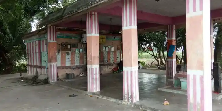 Arulmigu Pidari Selliyamman Temple, Aalagiramam - 604302 அருள்மிகு செல்லியம்மன் திருக்கோயில், Aalagiramam - 604302, Viluppuram - Ancient Temple Architecture and History Image 2