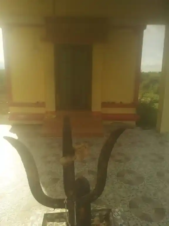 Arulmigu Pidari Selliyamman Temple, Pambayampattu - 603306 அருள்மிகு பிடாரி செல்லியம்மன் திருக்கோயில், Pambayampattu - 603306, Chengalpattu - Ancient Temple Architecture and History Image 2