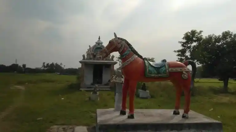 Arulmigu Pidari Selliyamman Temple, Vadakarampoondi - 606303 அருள்மிகு பிடாரி திருக்கோயில், Vadakarampoondi - 606303, Cuddalore - Ancient Temple Architecture and History Image 2