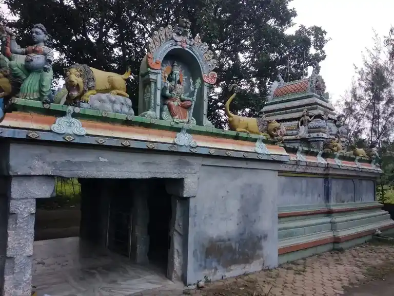 Arulmigu Pidari Selvanaayagi Amman Temple, Kunnathur - 632301 அருள்மிகுபிடாரி செல்வவாழியம்மன் திருக்கோயில், Kunnathur - 632301, Tiruvannamalai - Ancient Temple Architecture and History Image 5