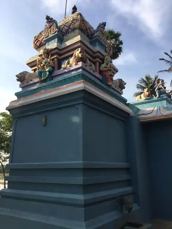 Arulmigu Pidari Sithathamman Temple, Mummdichozhamangalam - 621712 Arulmigu Pidari Sithathamman Temple, Mummdichozhamangalam - 621712, Thiruchirappalli - Ancient Temple Architecture and History Image 4