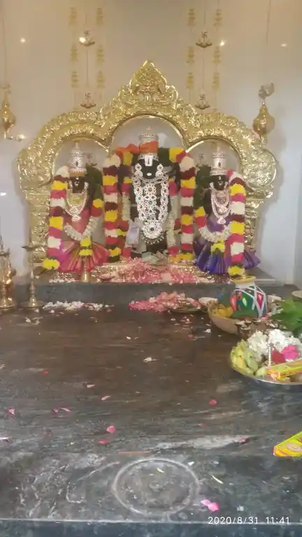 Arulmigu Pidari Solamalligarjuna Swamy Temple, Podampatti - 636807 அருள்மிகு பிடாரி சோலமல்லிகார்ஜினசாமி திருக்கோயில், Podampatti - 636807, Dharmapuri - Ancient Temple Architecture and History Image 4