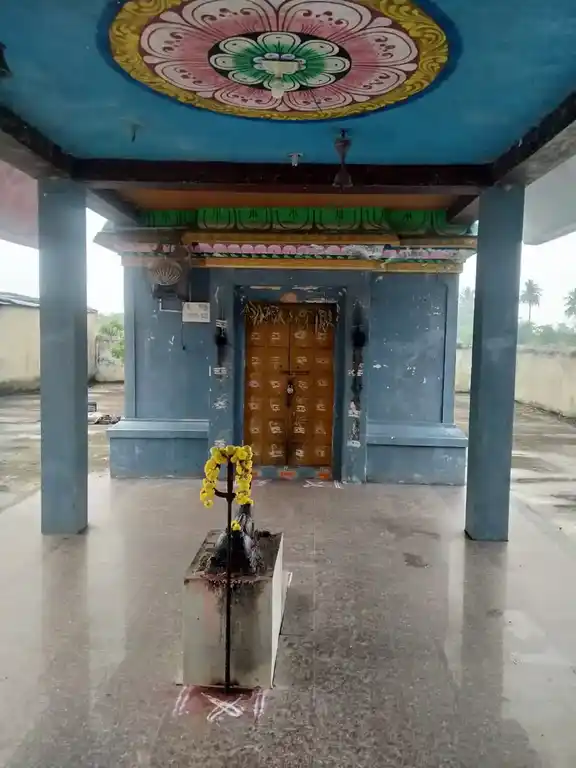 Arulmigu Pidari Temple, Aadurkolapakkam - 605757 அருள்மிகு பிடாரியம்மன் திருக்கோயில், Aadurkolapakkam - 605757, Viluppuram - Ancient Temple Architecture and History Image 4