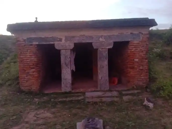 Arulmigu Pidari Temple, Aarkaadu - 605755