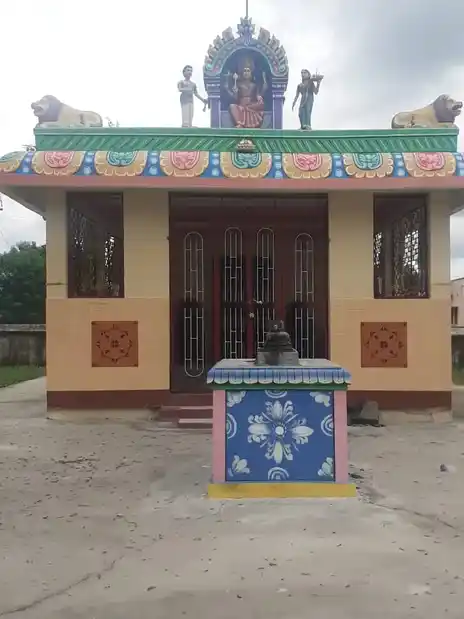 Arulmigu Pidari Temple, Edhumalai - 621005 Arulmigu Pidari Temple, Edhumalai - 621005, Thiruchirappalli - Ancient Temple Architecture and History Image 2