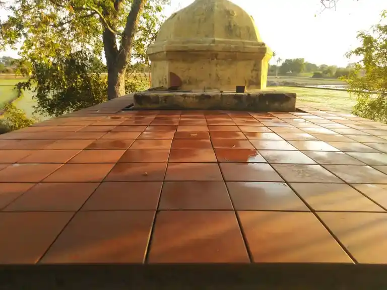 Arulmigu Pidari Temple, Inthili - 606213 அருள்மிகு பிடாரி திருக்கோயில், Inthili - 606213, Kallakurichi - Ancient Temple Architecture and History Image 4