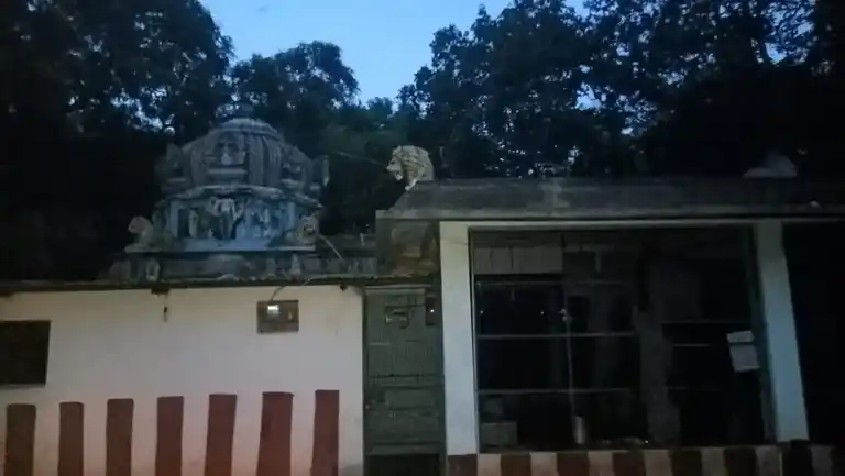 Arulmigu Pidari Temple, Komma Samuthiram - 605751 அருள்மிகு பிடாரி திருக்கோயில், Komma Samuthiram - 605751, Kallakurichi - Ancient Temple Architecture and History Image 2
