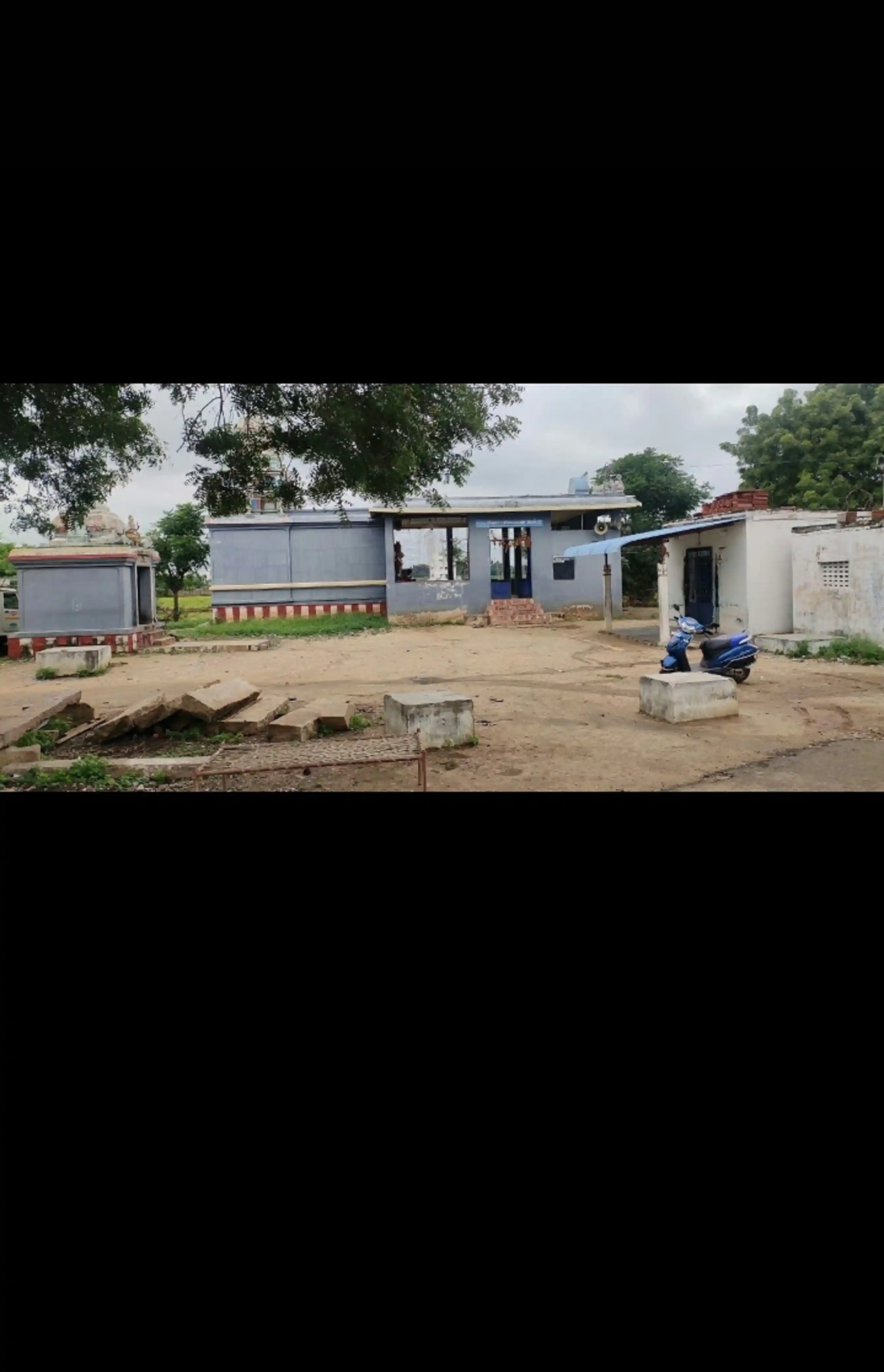 Arulmigu Pidari Temple, Madakudi - 621216 அருள்மிகு பிடாரி திருக்கோயில், மாடக்குடி - 621216, Thiruchirappalli - Ancient Temple Architecture and History Image 2