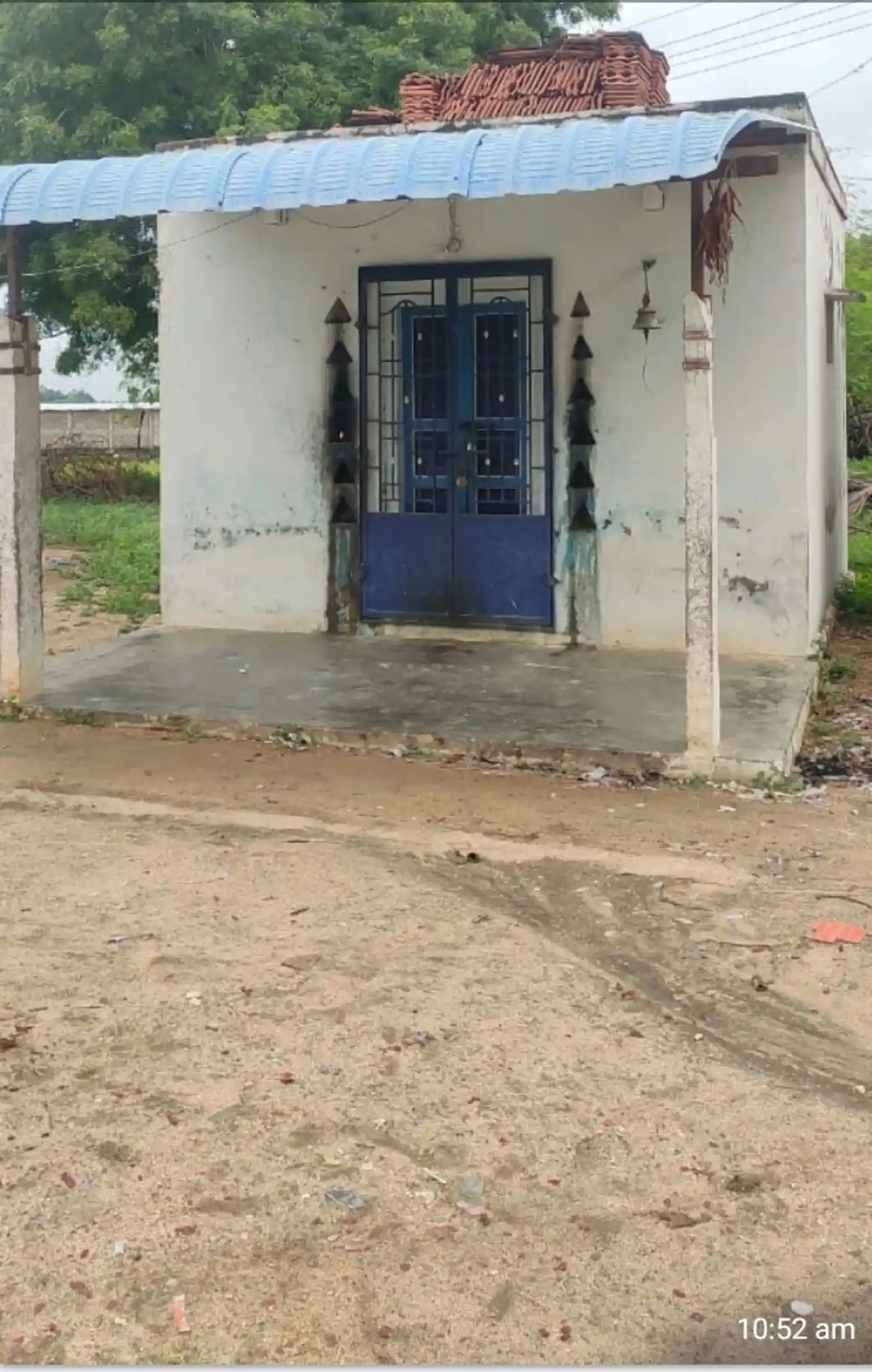 Arulmigu Pidari Temple, Madakudi - 621216 அருள்மிகு பிடாரி திருக்கோயில், மாடக்குடி - 621216, Thiruchirappalli - Ancient Temple Architecture and History Image 4