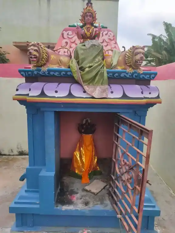 Arulmigu Pidari Temple, Paandoor - 606102 அருள்மிகு பிடாரி, அய்யனார், செல்லியம்மன் திருக்கோயில், Paandoor - 606102, Kallakurichi - Ancient Temple Architecture and History Image 2