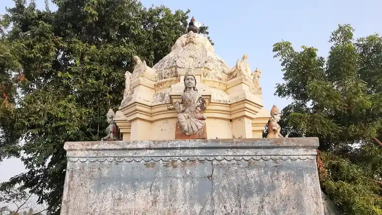Arulmigu Pidari Temple, Palliyanthur - 605402 Temple