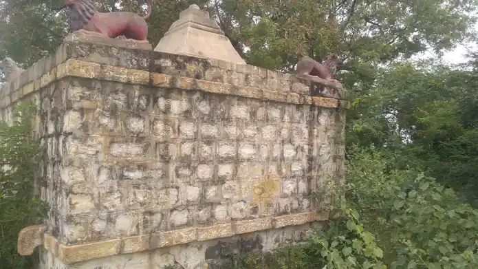 Arulmigu Pidari Temple, Sevveri - 606106 Arulmigu Pidari Temple, Sevveri - 606106, Cuddalore - Ancient Temple Architecture and History Image 3