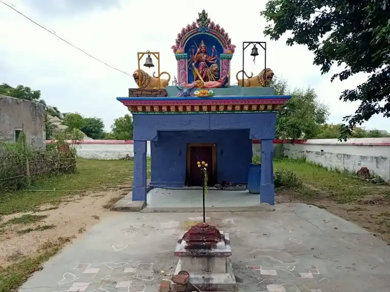 Arulmigu Pidari Temple, Thanikalampattu - 605755 Arulmigu Pidari Temple, Thanikalampattu - 605755, Viluppuram - Ancient Temple Architecture and History Image 4