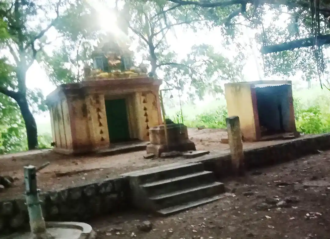 Arulmigu Pidari Temple, Thenkeeranur - 606213 அருள்மிகு பிடாரி திருக்கோயில், Thenkeeranur - 606213, Kallakurichi - Ancient Temple Architecture and History Image 2