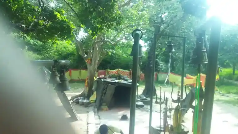 Arulmigu Pidari Temple, Udaiyanatham - 605701 Arulmigu Pidari Temple, Udaiyanatham - 605701, Viluppuram - Ancient Temple Architecture and History Image 3