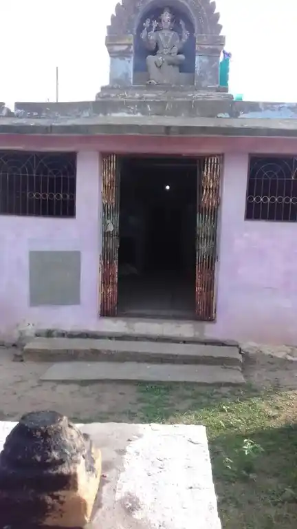 Arulmigu Pidari Temple, Varakuppai - 621711 Arulmigu Pidari Temple, Varakuppai - 621711, Thiruchirappalli - Ancient Temple Architecture and History Image 7