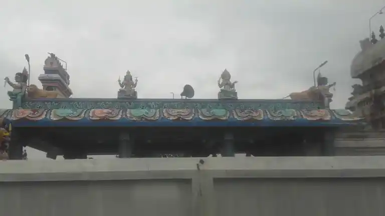 Arulmigu Pidari Uyyavanthar Temple, Rayaregunathapuram - 622506 அருள்மிகு பிடாரி உய்யவந்தார் திருக்கோயில், Rayaregunathapuram - 622506, Pudukkottai - Ancient Temple Architecture and History Image 4