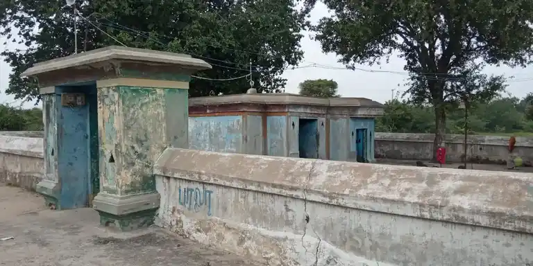 Arulmigu Pidari Vagaiyara Temple, Kalyanampoondi - 605201 Temple