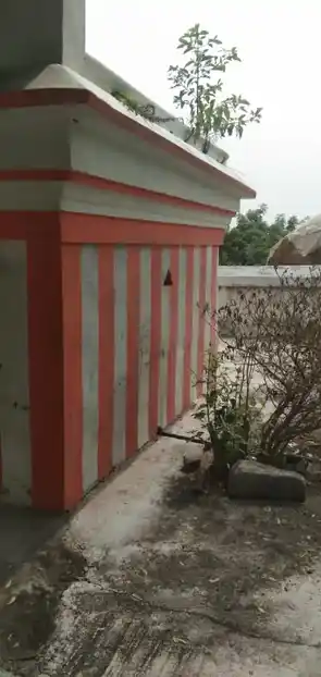 Arulmigu Pidari Vagaiyara Temple, Nemoor - 605203 அருள்மிகு பிடாரி வகையறா திருக்கோயில், Nemoor - 605203, Viluppuram - Ancient Temple Architecture and History Image 3