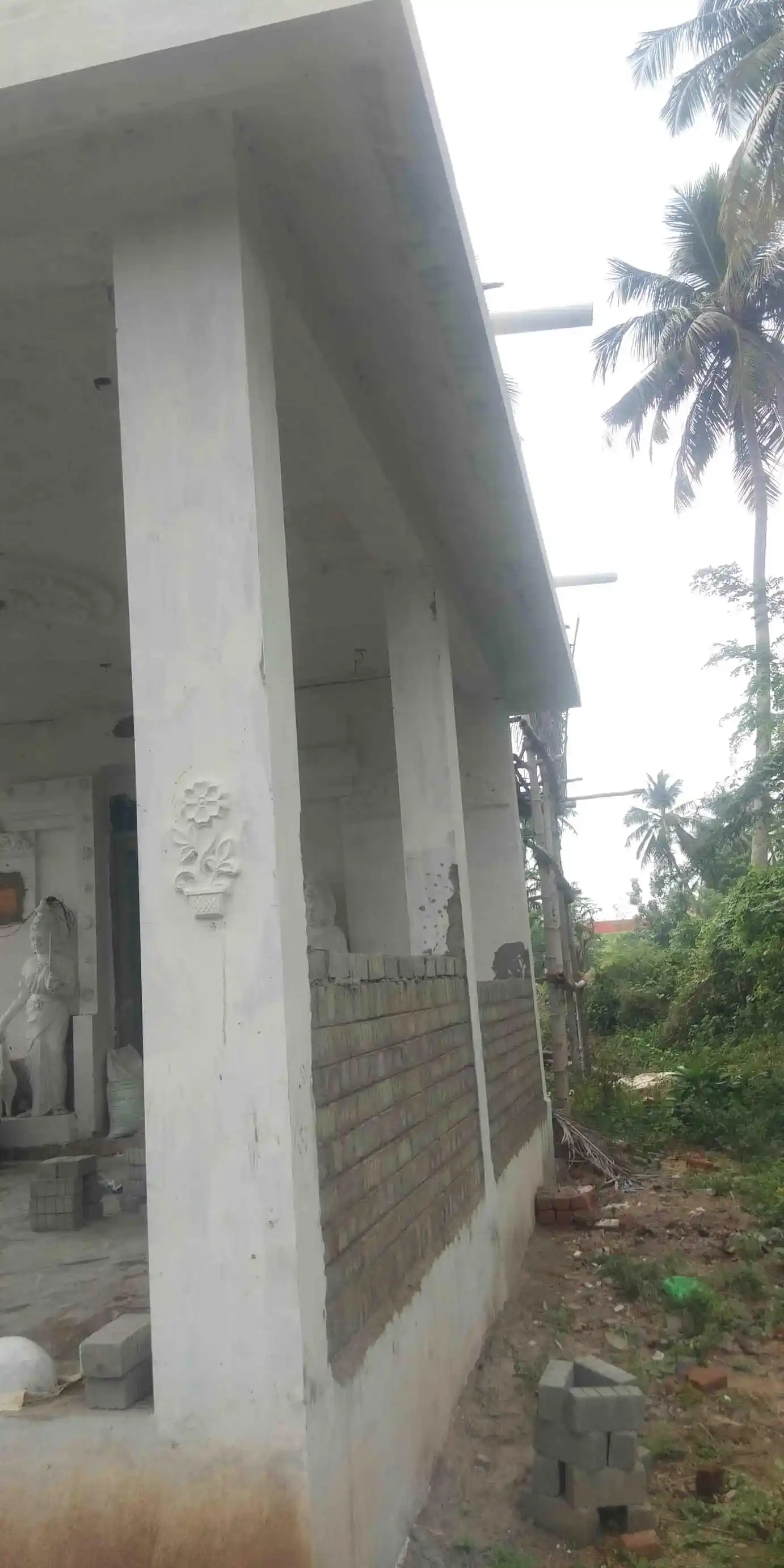 Arulmigu Pidari Vellanthankiyamman Temple, Srirangam, Thiruchirappalli - 620021 Arulmigu Pidari Vellanthankiyamman Temple, Srirangam, Thiruchirappalli - 620021, Thiruchirappalli - Ancient Temple Architecture and History Image 5
