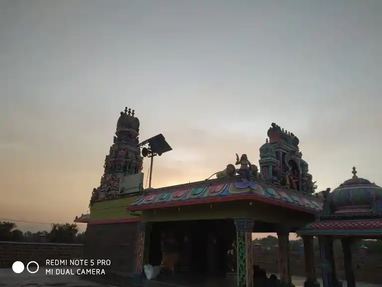 Arulmigu Pidariamman Mariamman Temple, Kundukkal, Kamalapuram - 636309 அருள்மிகு பிடாரியம்மன், மாரியம்மன் திருக்கோயில், Kundukkal, Kamalapuram - 636309, Salem - Ancient Temple Architecture and History Image 6