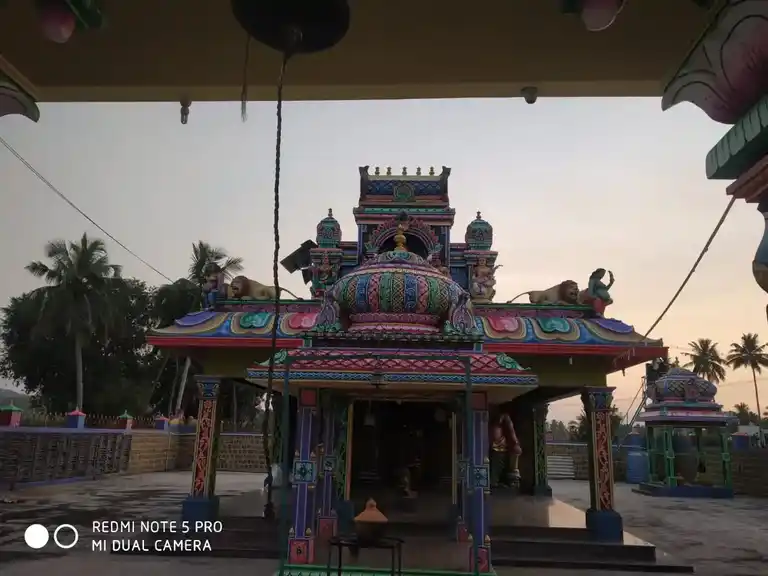 Arulmigu Pidariamman Mariamman Temple, Kundukkal, Kamalapuram - 636309 அருள்மிகு பிடாரியம்மன், மாரியம்மன் திருக்கோயில், Kundukkal, Kamalapuram - 636309, Salem - Ancient Temple Architecture and History Image 10