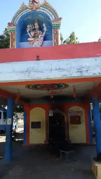 Arulmigu Pidariamman Temple, Annavasal, Iluppur Taluk - 622101 அருள்மிகு பிடாரியம்மன் திருக்கோயில், அன்னவாசல், இலுப்பூர் வட்டம் - 622101, Pudukkottai - Ancient Temple Architecture and History Image 2