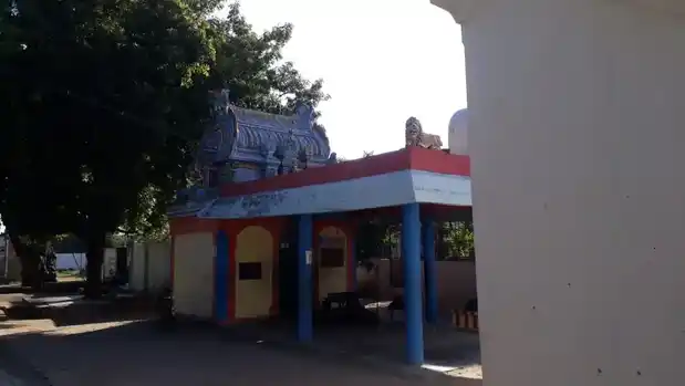 Arulmigu Pidariamman Temple, Annavasal, Iluppur Taluk - 622101 அருள்மிகு பிடாரியம்மன் திருக்கோயில், அன்னவாசல், இலுப்பூர் வட்டம் - 622101, Pudukkottai - Ancient Temple Architecture and History Image 3