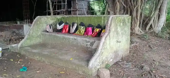 Arulmigu Pidariamman Temple, Kadalangudi - 609501 அருள்மிகு பிடாரியம்மன் திருக்கோயில், Kadalangudi - 609501, Thiruvarur - Ancient Temple Architecture and History Image 3