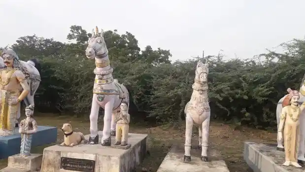 Arulmigu Pidariamman Temple, Melakkurichi - 606204 அருள்மிகு ஐயம்பிடாரி திருக்கோயில், மேலகுறிச்சி - 606204, Cuddalore - Ancient Temple Architecture and History Image 3