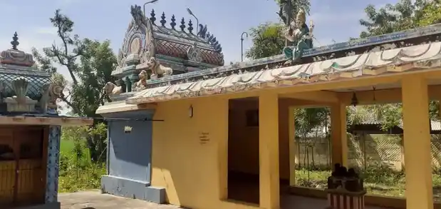 Arulmigu Pidariamman Temple, Nadukaveri, Nadukaveri - 613101 அருள்மிகு மாரியம்மன் திருக்கோயில், Nadukaveri, Nadukaveri - 613101, Thanjavur - Ancient Temple Architecture and History Image 3
