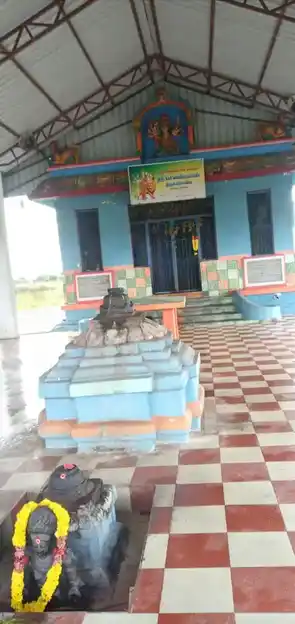 Arulmigu Pidariamman Temple, Near Lake View, Elavur - 601201