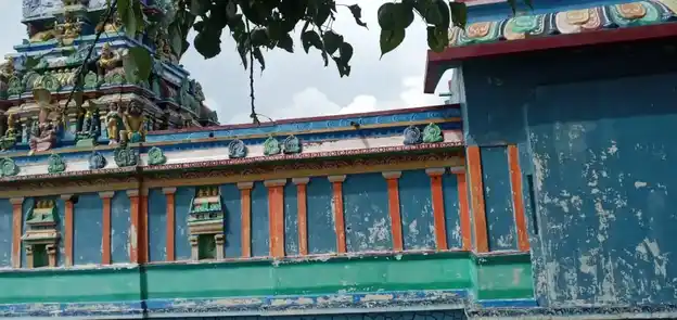 Arulmigu Pidariamman Temple, Near Lake View, Elavur - 601201 அருள்மிகு பிடாரி அம்மன் திருக்கோயில், Near Lake View, எளாவூர் - 601201, Tiruvallur - Ancient Temple Architecture and History Image 3