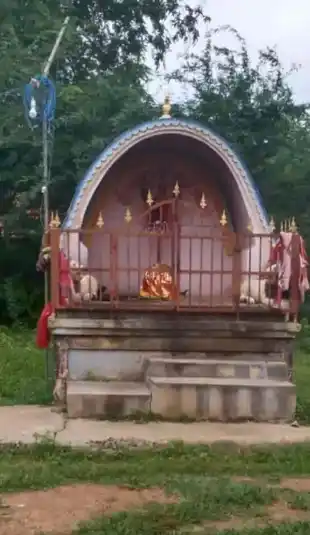 Arulmigu Pidariamman Temple, Neduvayal - 630410