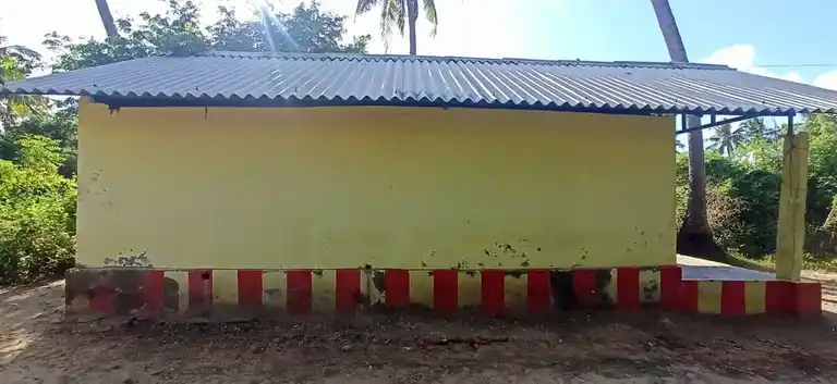 Arulmigu Pidariamman Temple, Thiruthuraipoondi - 614713 அருள்மிகு பிடரியம்மன் திருக்கோயில், திருத்துறைப்பூண்டி - 614713, Thiruvarur - Ancient Temple Architecture and History Image 3