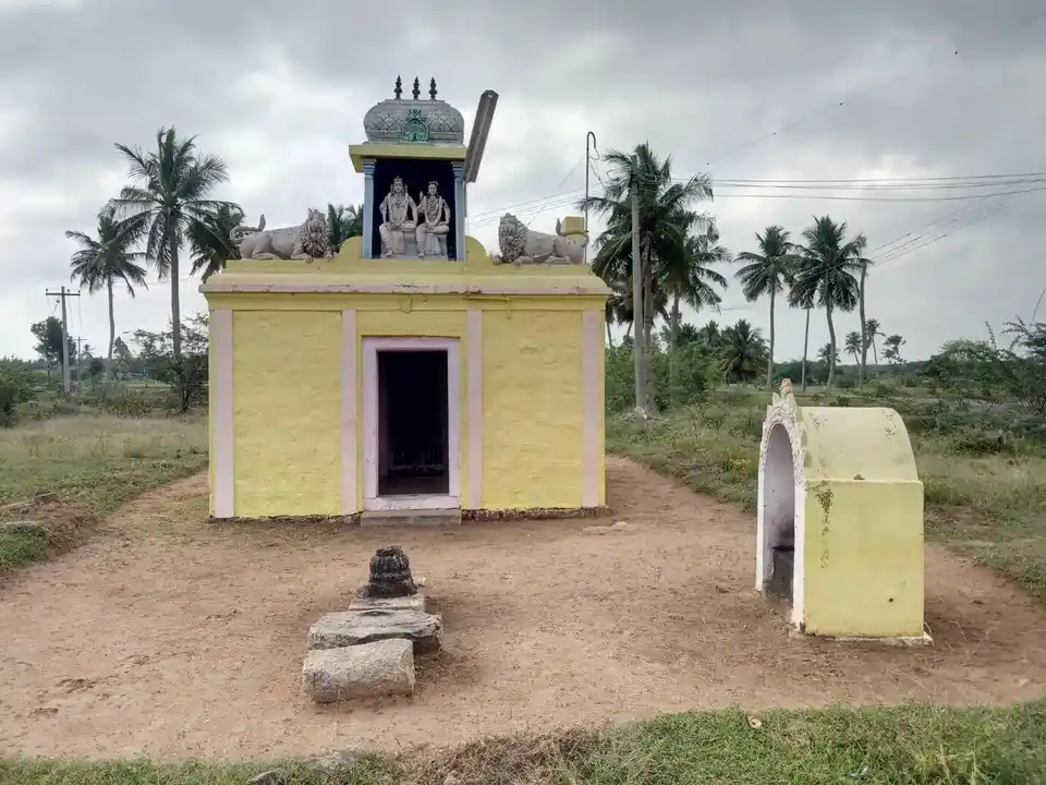 Arulmigu Pidariamman Temple, Vaithikovil, Kulathur Taluk - 622203