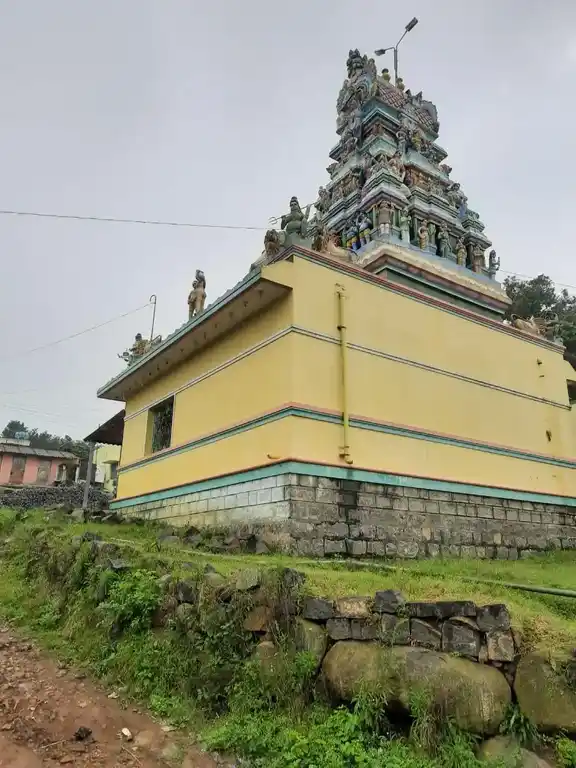 Arulmigu Pidariamman Temple, Vathalmalai - 635301 அருள்மிகு பிடாரியம்மன் திருக்கோயில், Vathalmalai - 635301, Dharmapuri - Ancient Temple Architecture and History Image 2