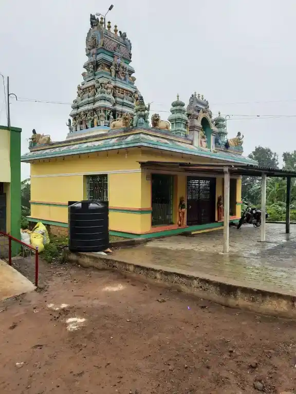 Arulmigu Pidariamman Temple, Vathalmalai - 635301 அருள்மிகு பிடாரியம்மன் திருக்கோயில், Vathalmalai - 635301, Dharmapuri - Ancient Temple Architecture and History Image 6
